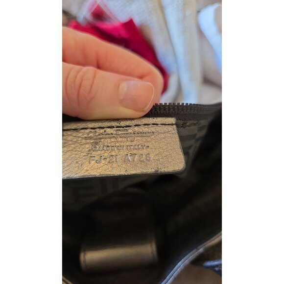 Authentic Salvatore Ferragamo Metallic Leather Gancini Tote – Made in Italy - Picture 9 of 16